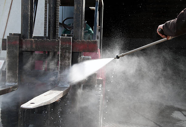 Best Gutter Cleaning and Brightening in Toledo, IL